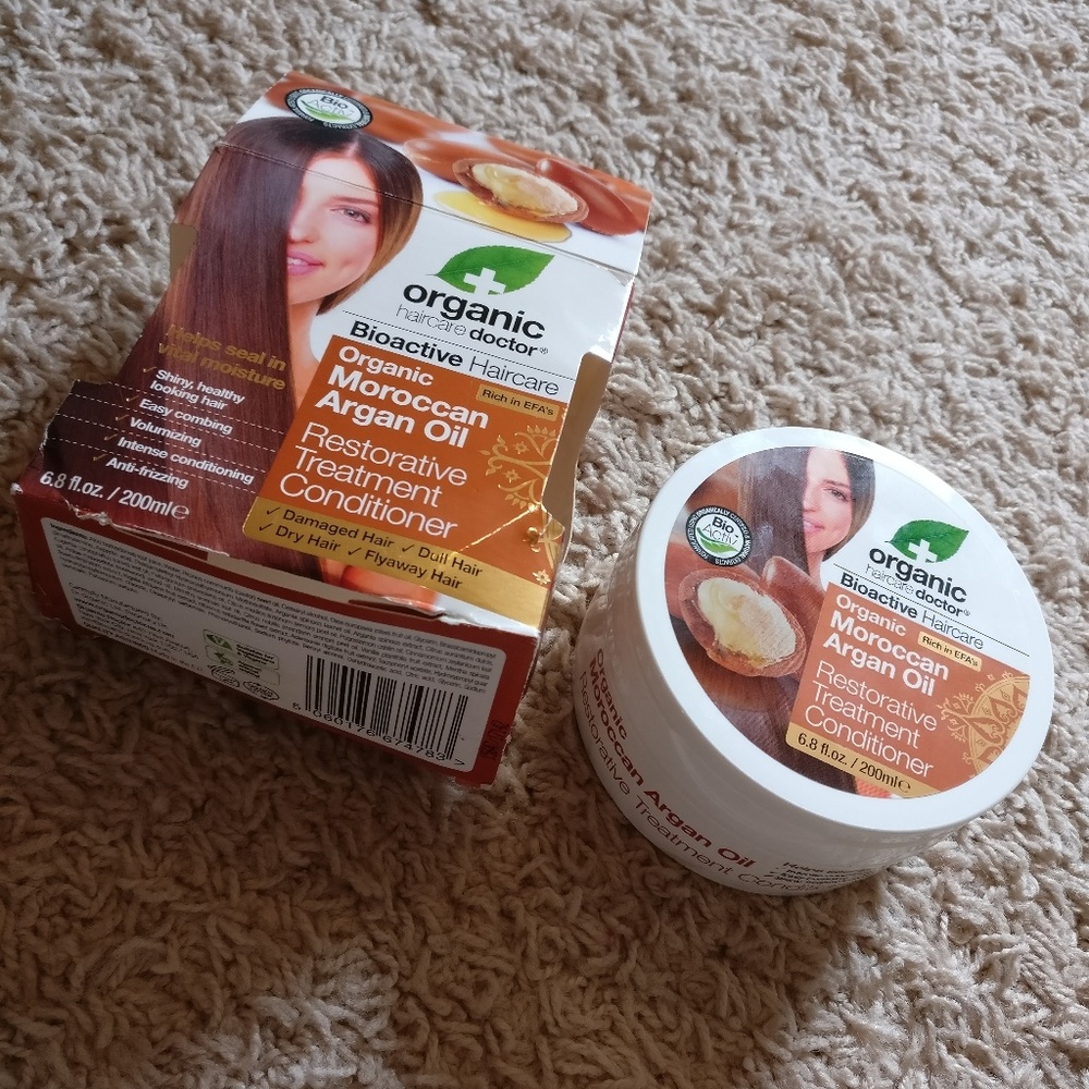 Organic doctor Moroccan oil hair mask treatment